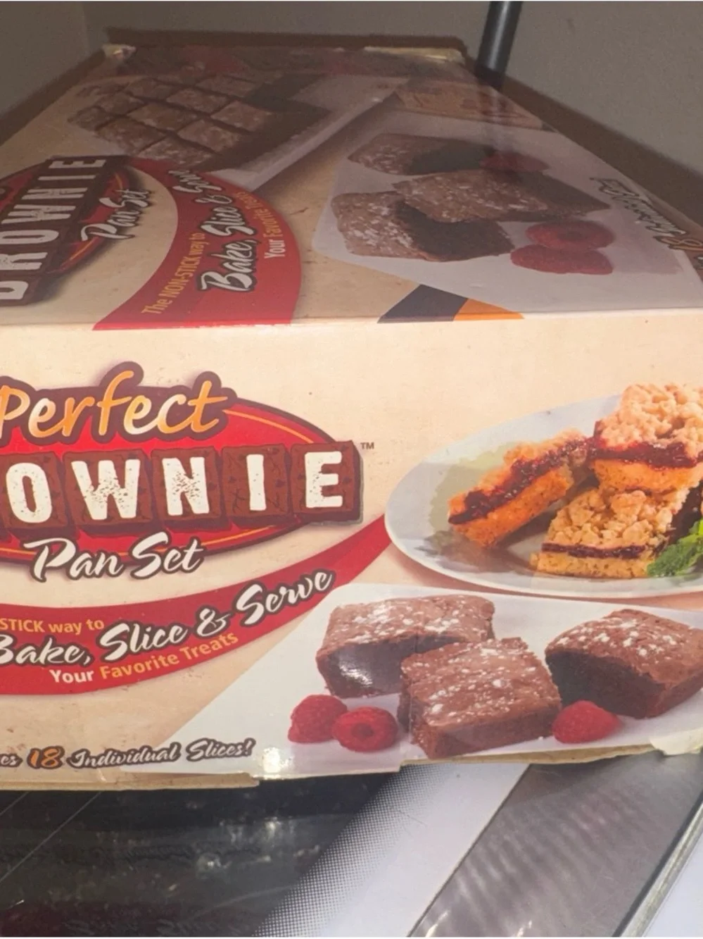 Brownie Pan Set - Red Non-Stick Brownie Baking Tray